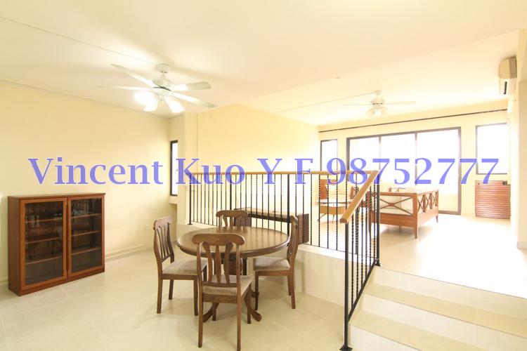 Pine Grove (D21), Condominium #118996352